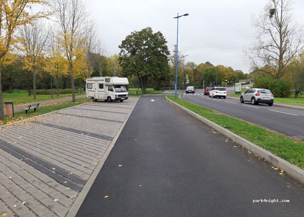 (54180) Heillecourt - 1 Rue des Grands Jardins — foto 3