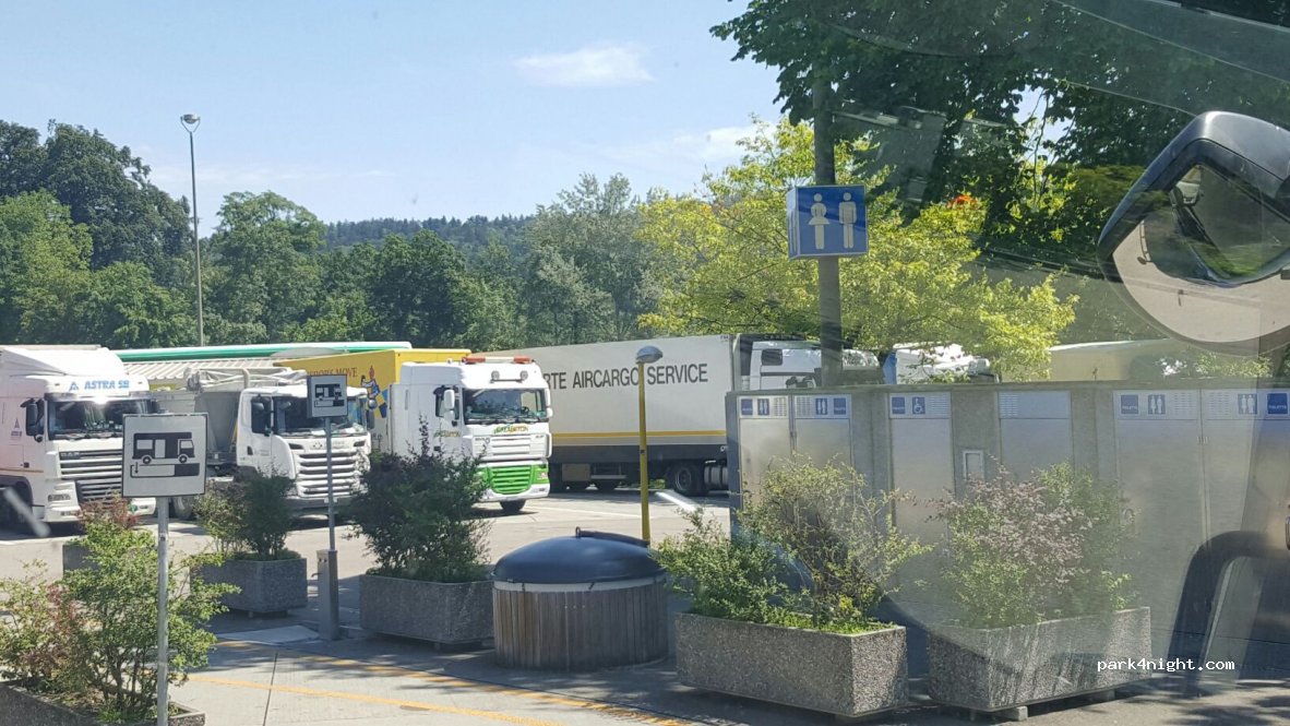 (8310) Kemptthal - 1196 Autobahn — foto