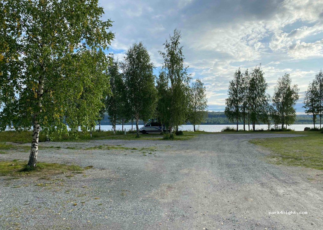 Bräcke Strand Ställplats — foto 2