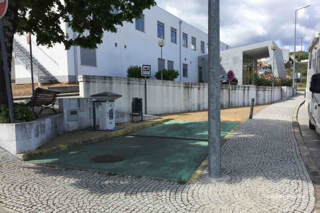(6160) Oleiros - Rua Doutor Barata Relvas — foto