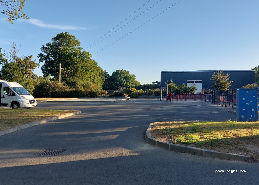 (29610) Plouigneau - 45 Chemin des Aubépines — foto