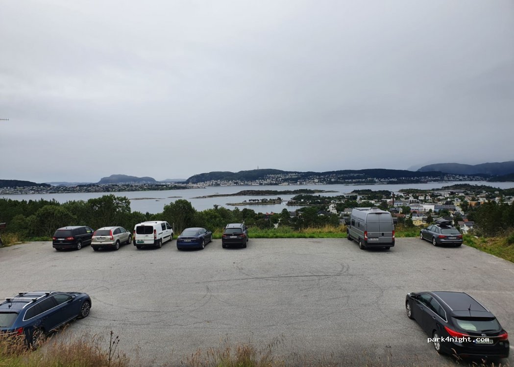 (6030) Langevåg - 5410 Molværsbrauta — foto