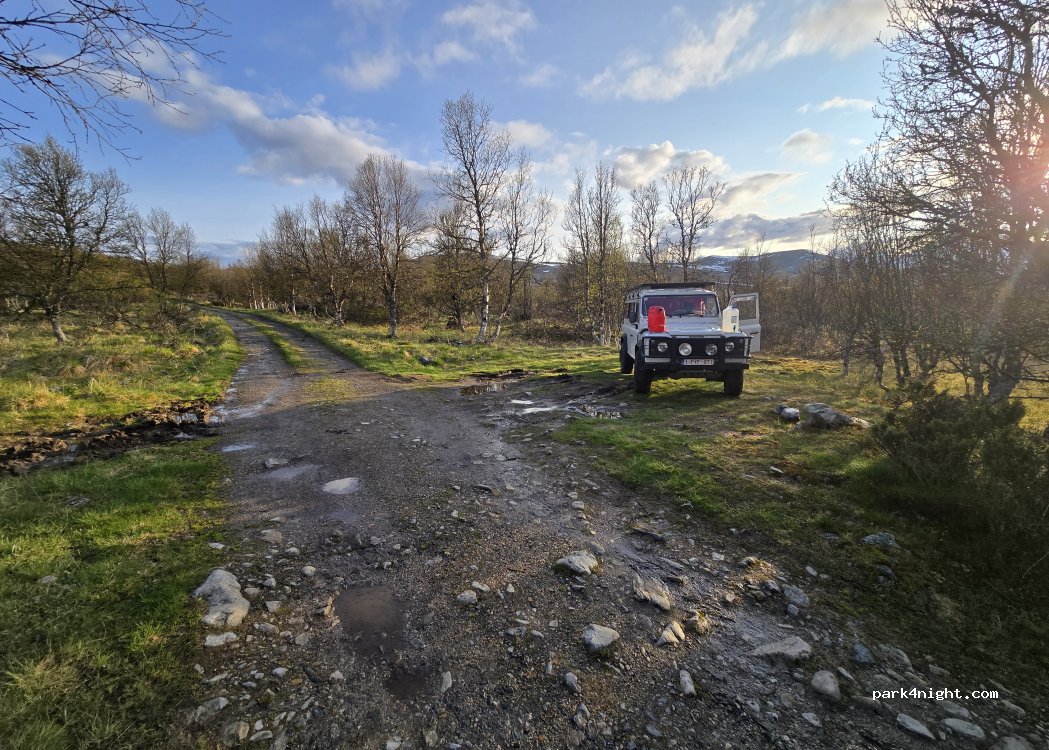 ()  - Unnamed Road — foto 2