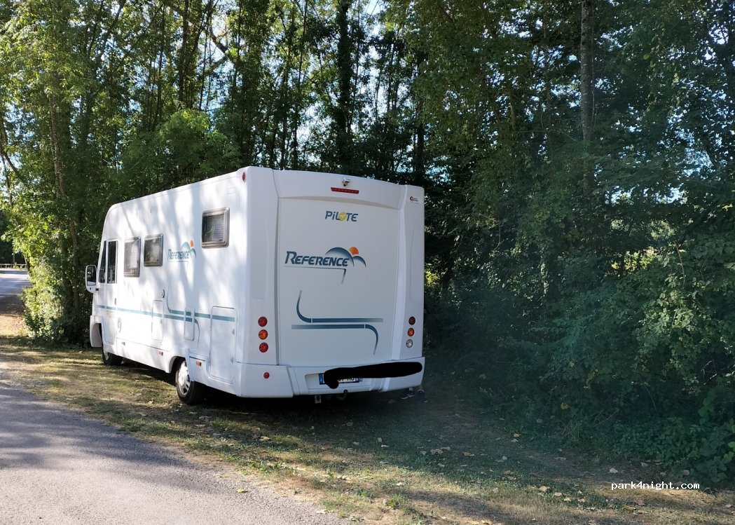 (16120) Mosnac-Saint-Simeux - 14 Chanisson — foto