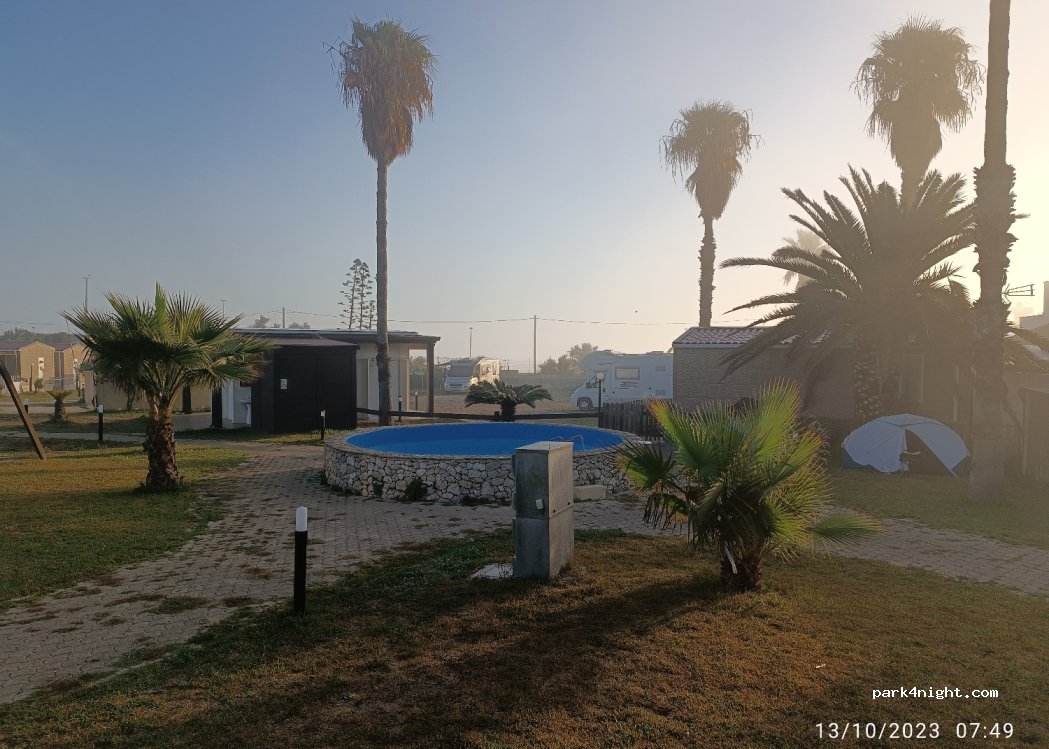 (73026) Torre Sant' Andrea - 1 Via Lungomare Matteotti — foto 3
