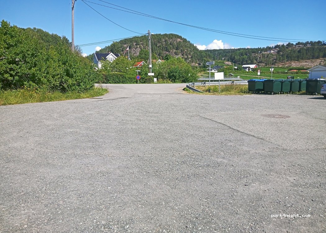 (3070) Sande i Vestfold - Sandebuktveien — foto