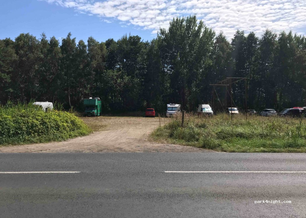 (72-415) Międzywodzie - 893 Armii Krajowej — foto