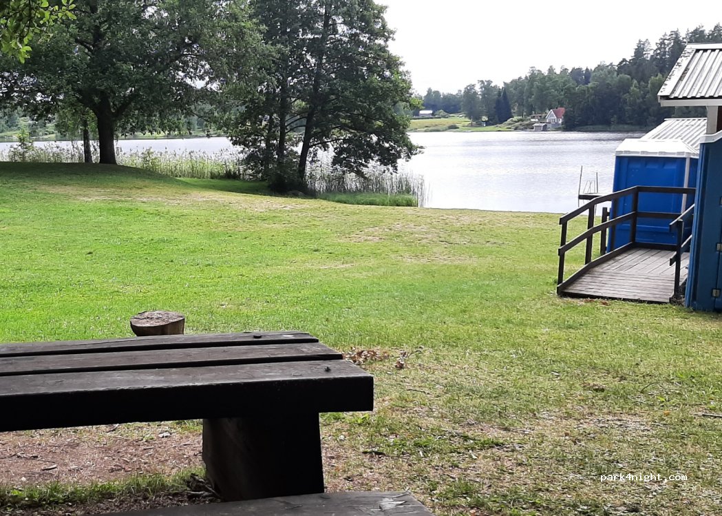 (590 75) Hultsjön - Rist — foto
