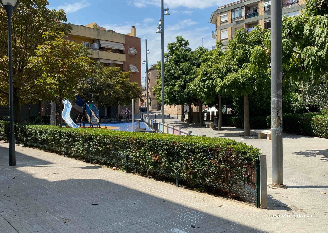 (43201) Reus - 3V Plaça de Morlius — foto 2
