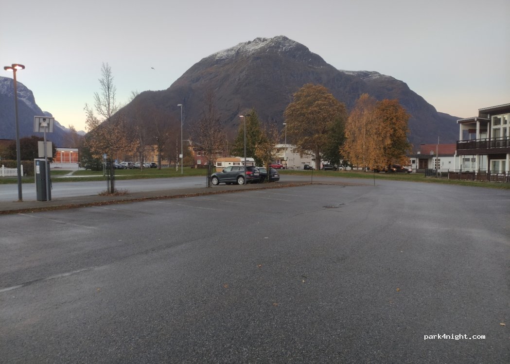 (6300) Åndalsnes - 28 Ringgata — foto 3