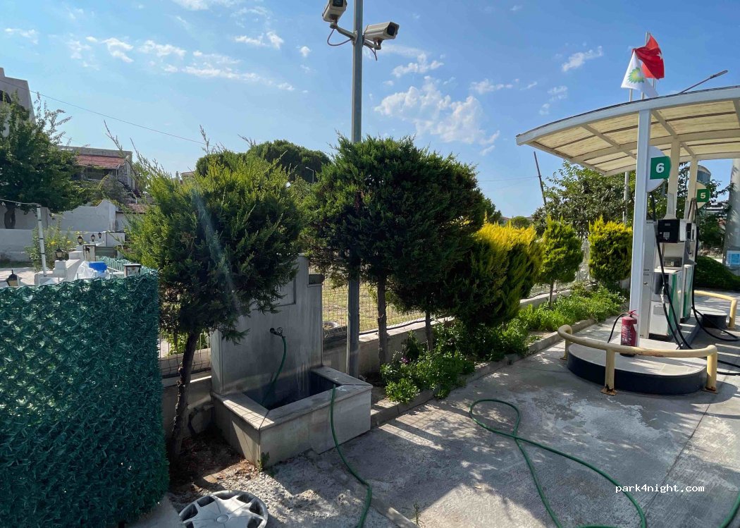 (35930) Çeşme - 2 6167. Sokak — foto