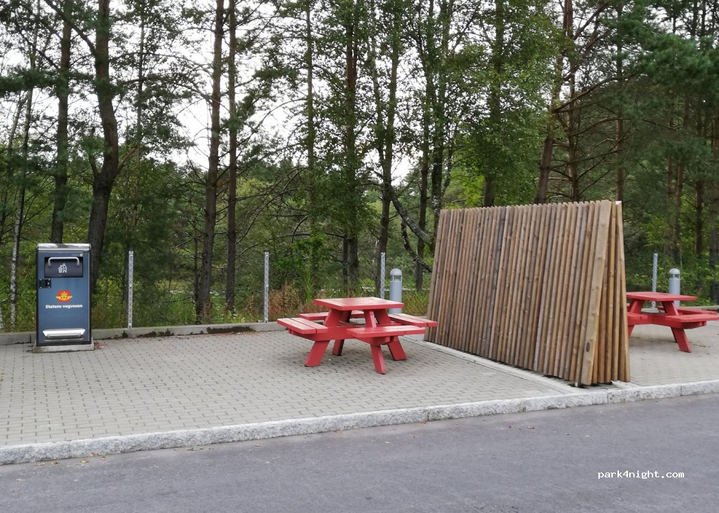 (5554) Valevåg - Unnamed road — foto