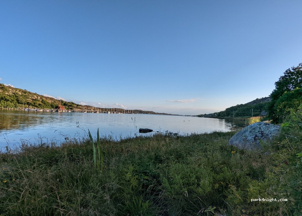 (442 75) Lycke - Unnamed road — foto