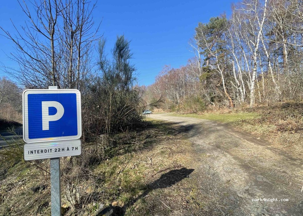 (63870) Orcines - Unnamed Road — foto 5