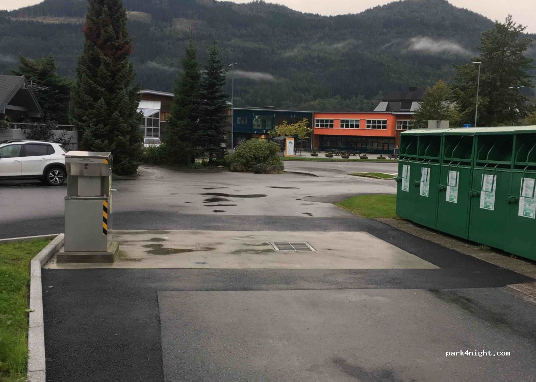 (6783) Stryn - 3 Rognehaugen — foto