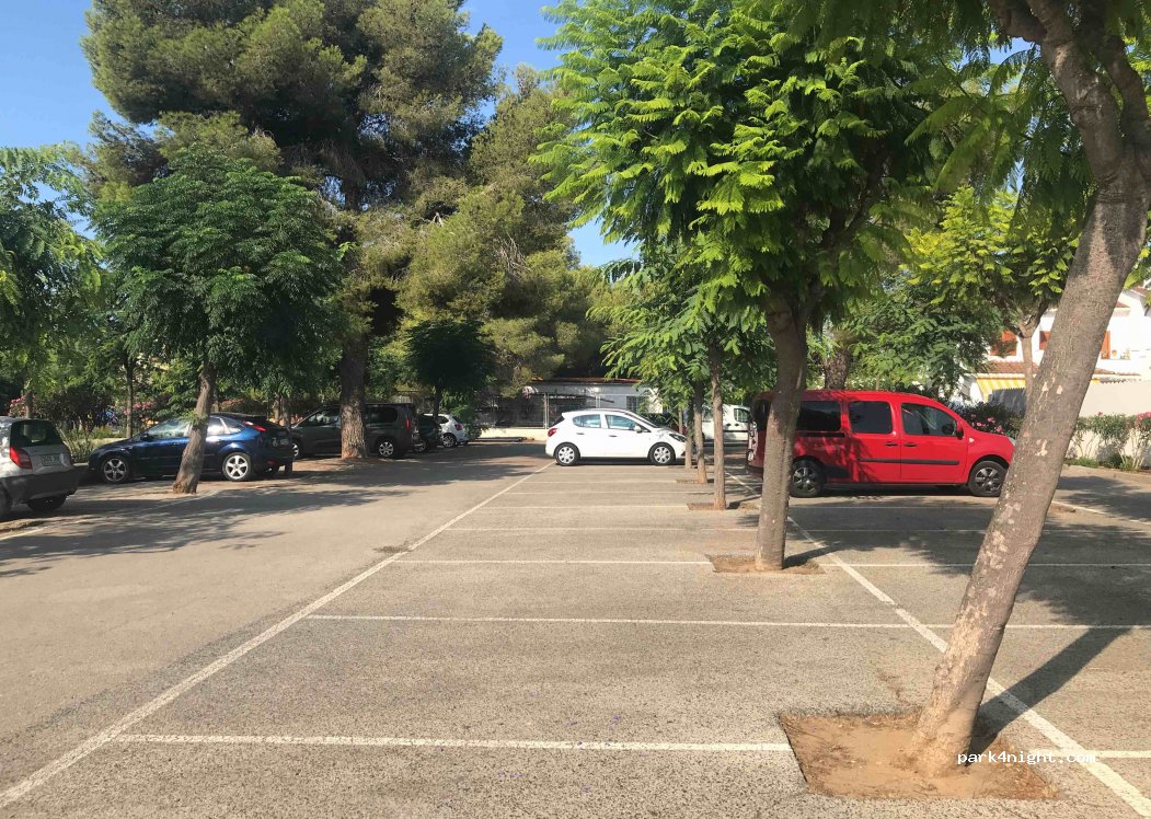 (43883) Roda de Berà - 9 Avinguda de Catalunya — foto 2