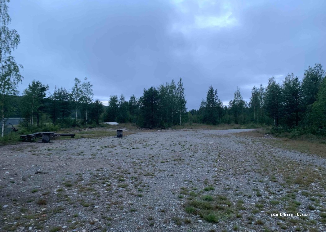 (895 99) Solberg - — foto