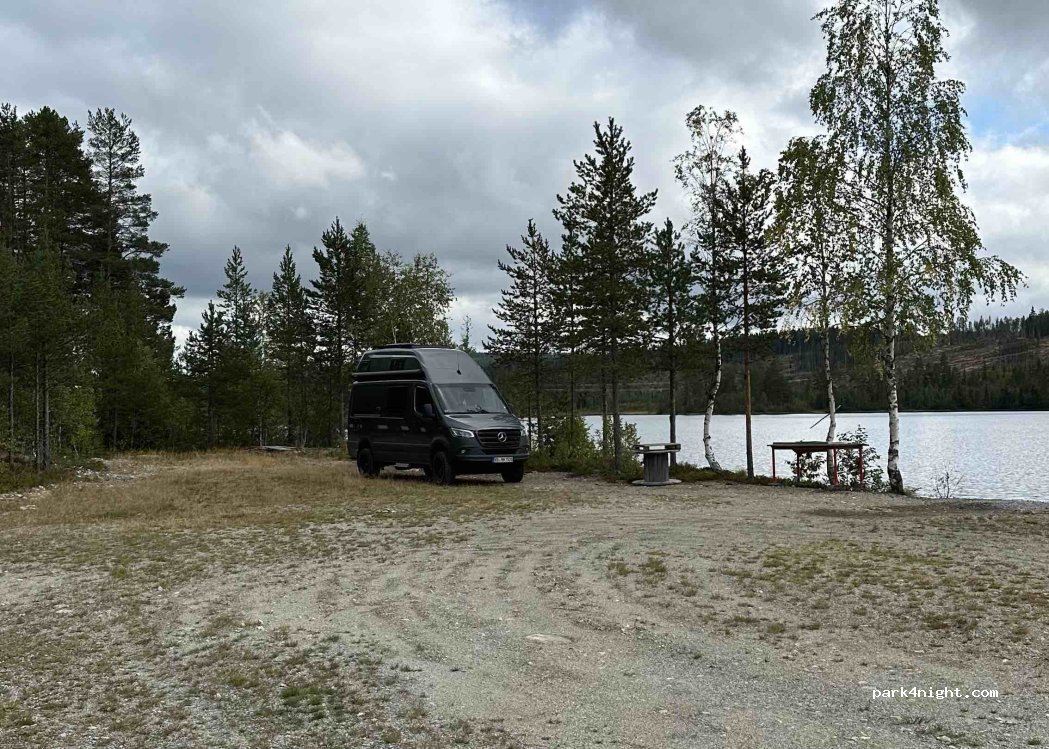 (895 99) Solberg - — foto 3