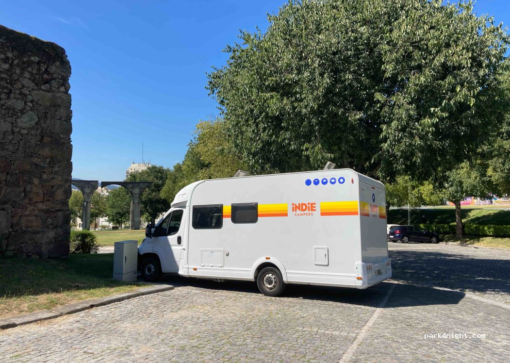 (4700-028) Braga - 11 Rua Damião de Góis — foto 2