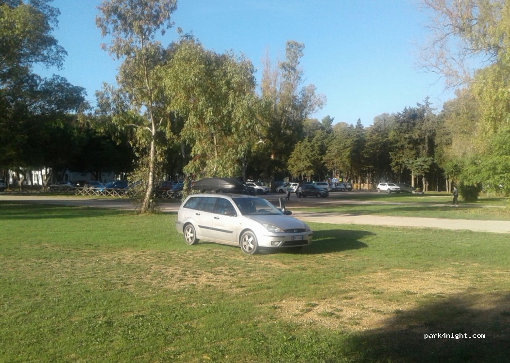 (74020) Leporano Marina - 420A Via Litoranea Salentina — foto