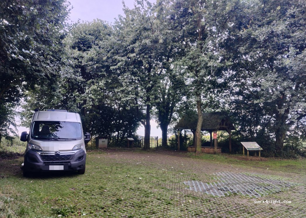 Wye Downs Nature Reserve Car Park — foto 5