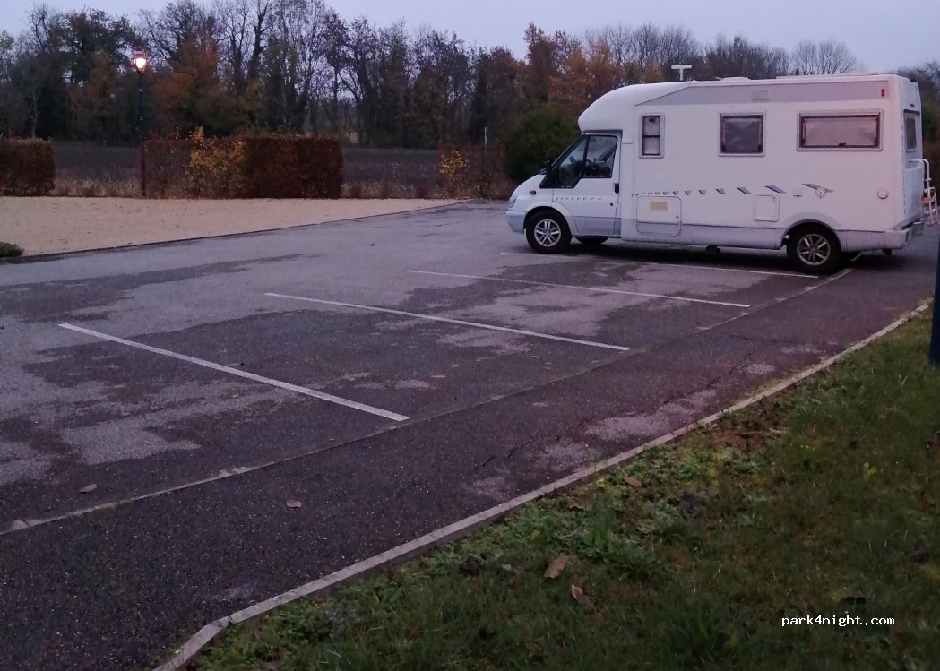 (26190) La Motte-Fanjas - 1 Place de l'Église — foto