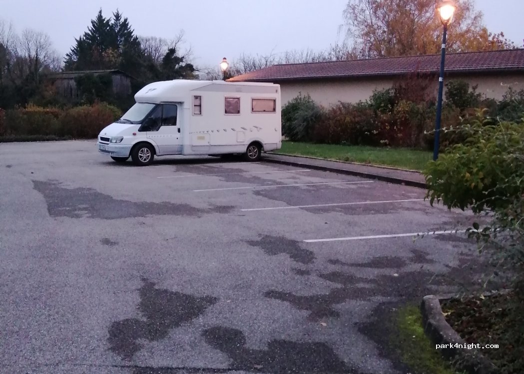 (26190) La Motte-Fanjas - 1 Place de l'Église — foto 2