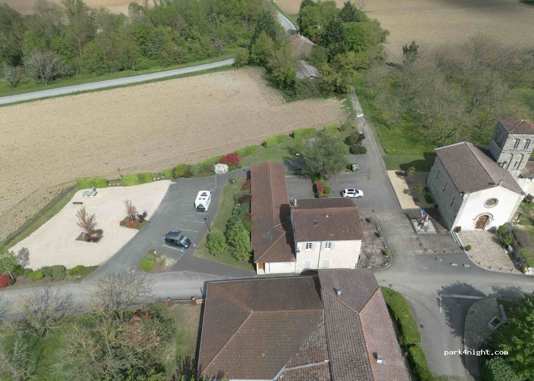 (26190) La Motte-Fanjas - 1 Place de l'Église — foto 5