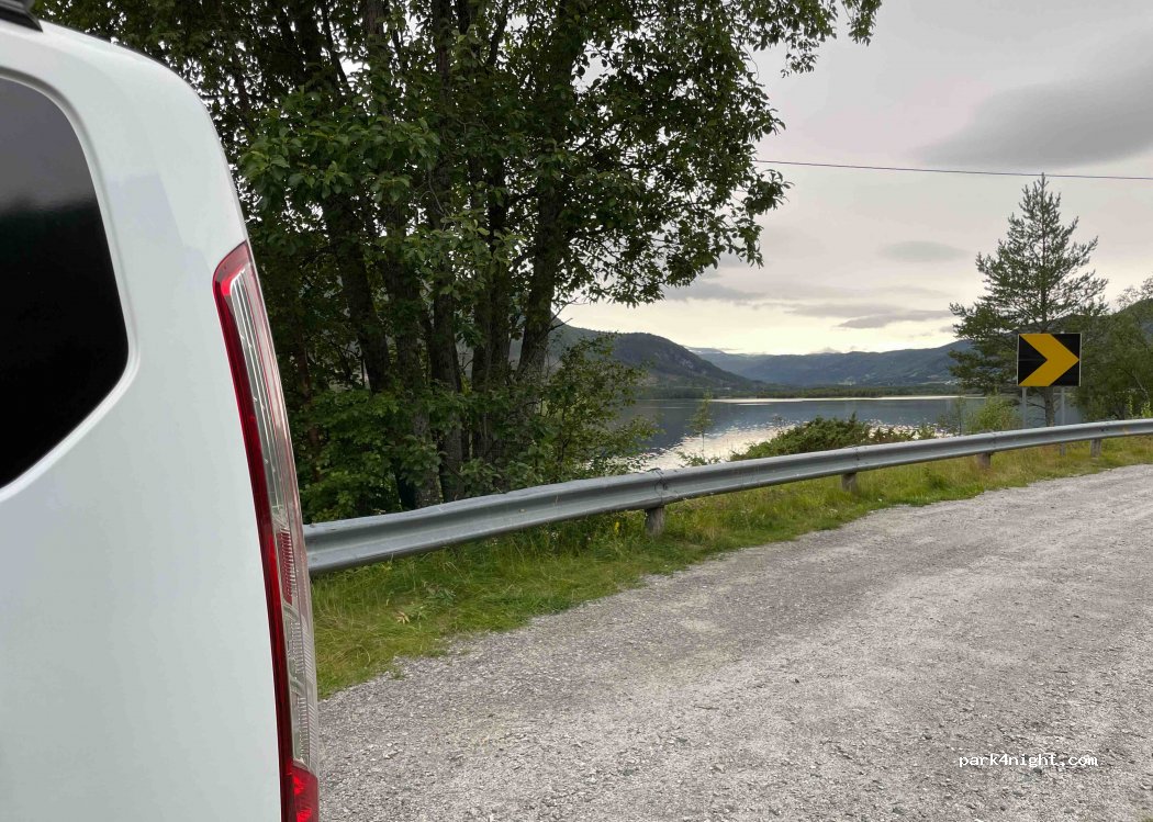 (3577) Hol - 5 Hovsvegen — foto