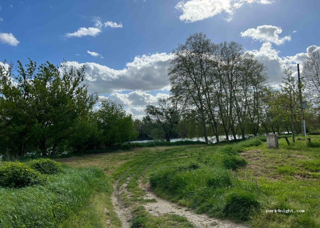 (33490) Saint-Pierre-d'Aurillac - Le Siron E — foto