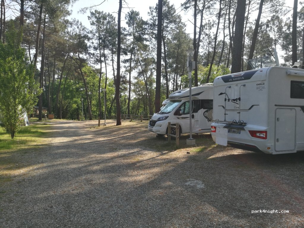 (47700) Casteljaloux - Route de Mont de Marsan — foto