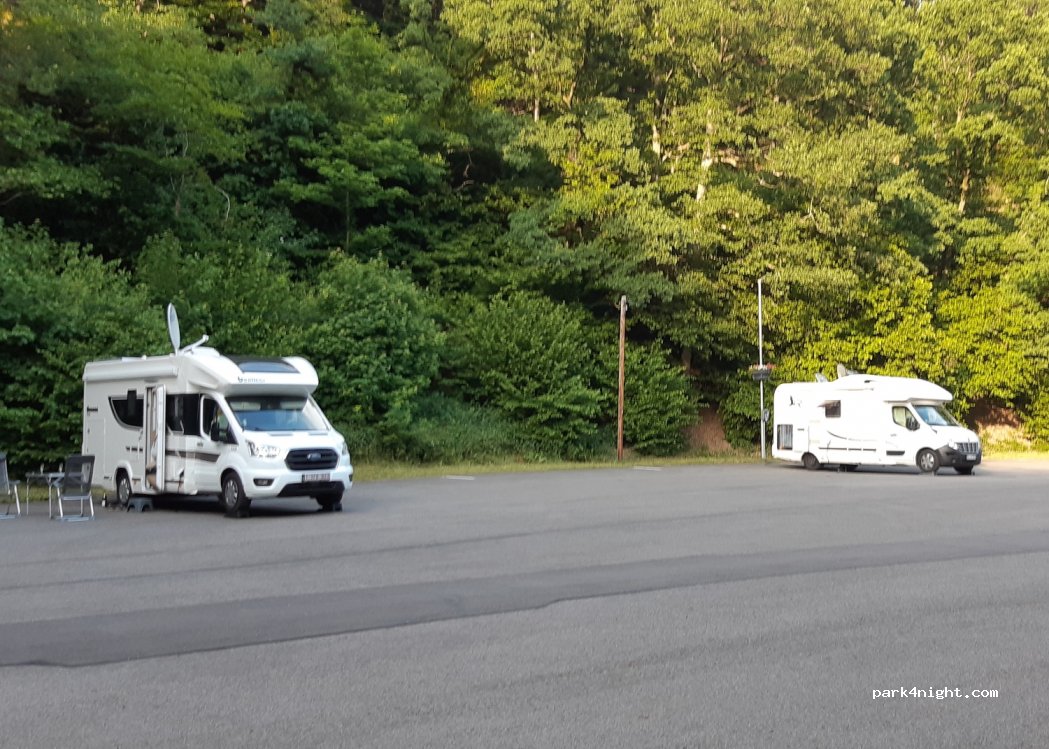 Wohnmobilstellplatz an der Oleftalsperre — foto 2