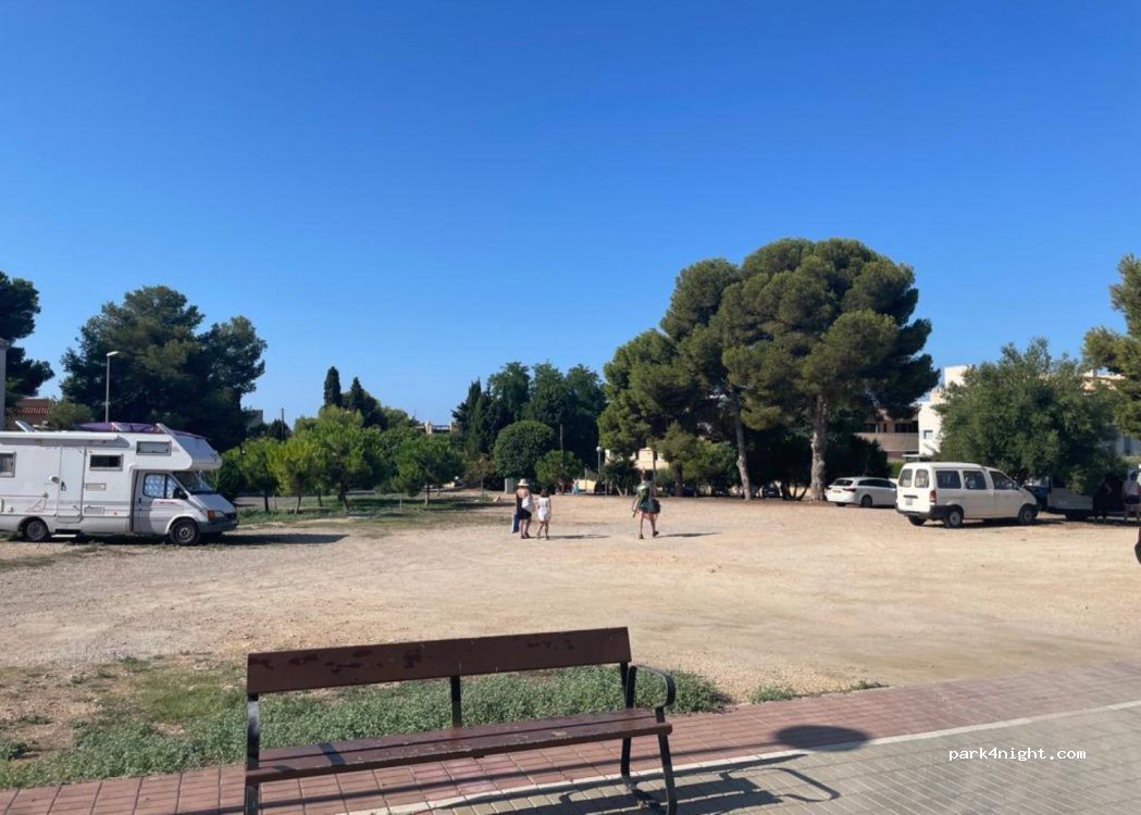 (43830) Torredembarra - 34Bis Avinguda del Canyadell — foto