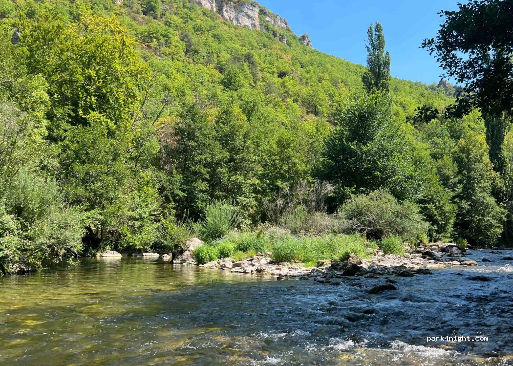 (12230) Nant - — foto