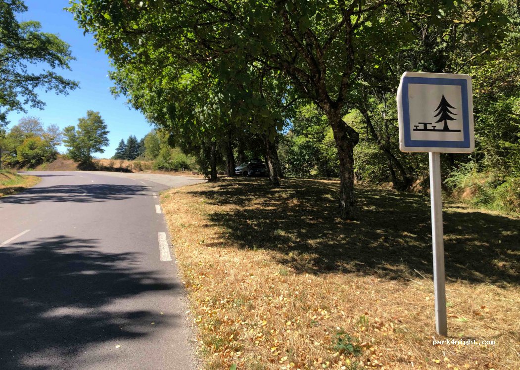 (90110) Rougemont-le-Château - Haut Mont — foto