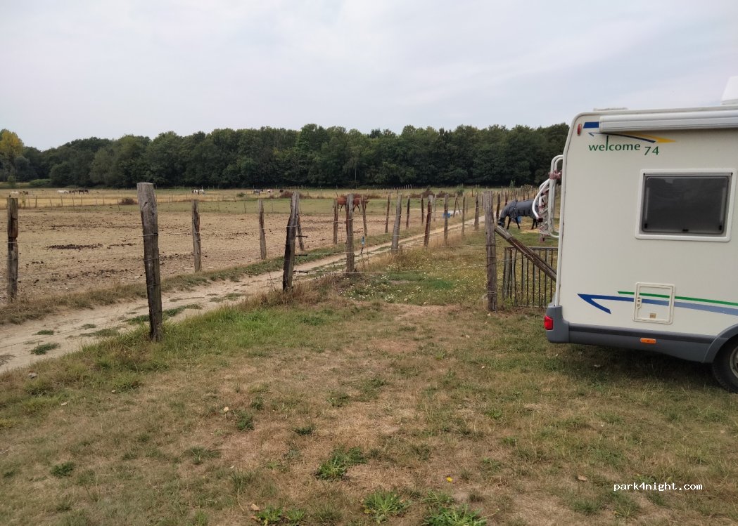 Ecuries des parpaillots — foto 3