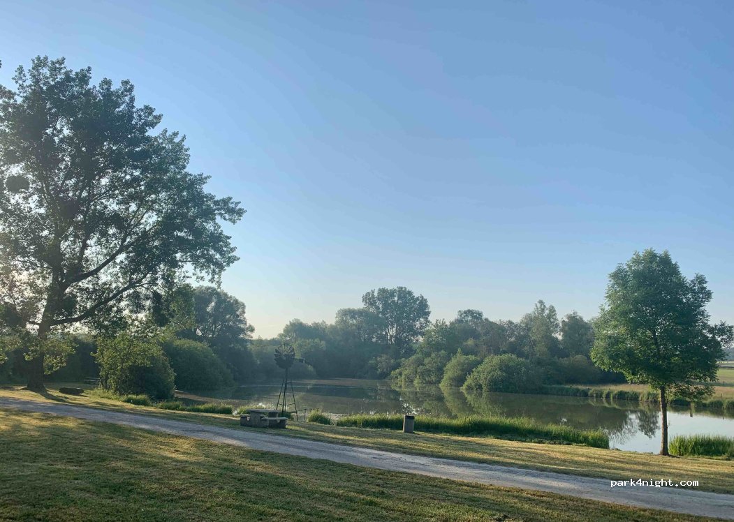 (54170) Colombey-les-Belles - Unnamed Road — foto 3
