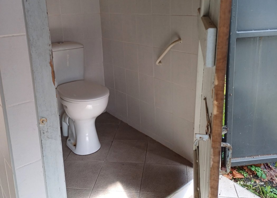 (47500) Fumel - Place Saulou — foto 4