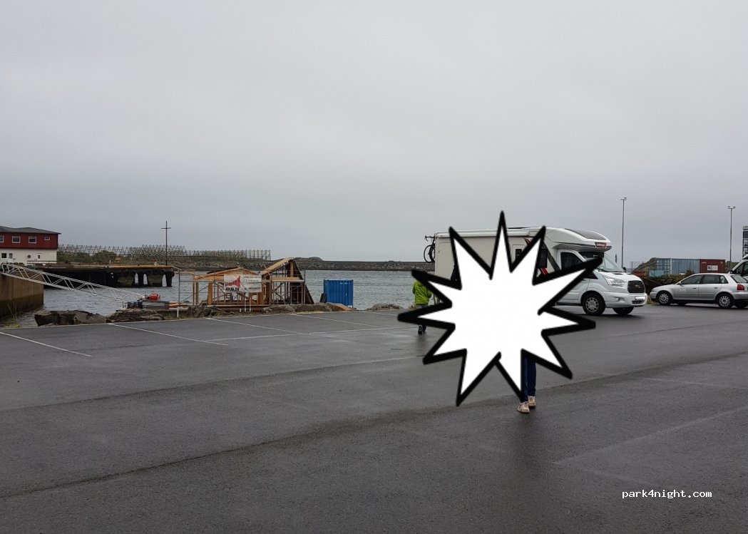 (8300) Svolvær - 11 Avisgata — foto