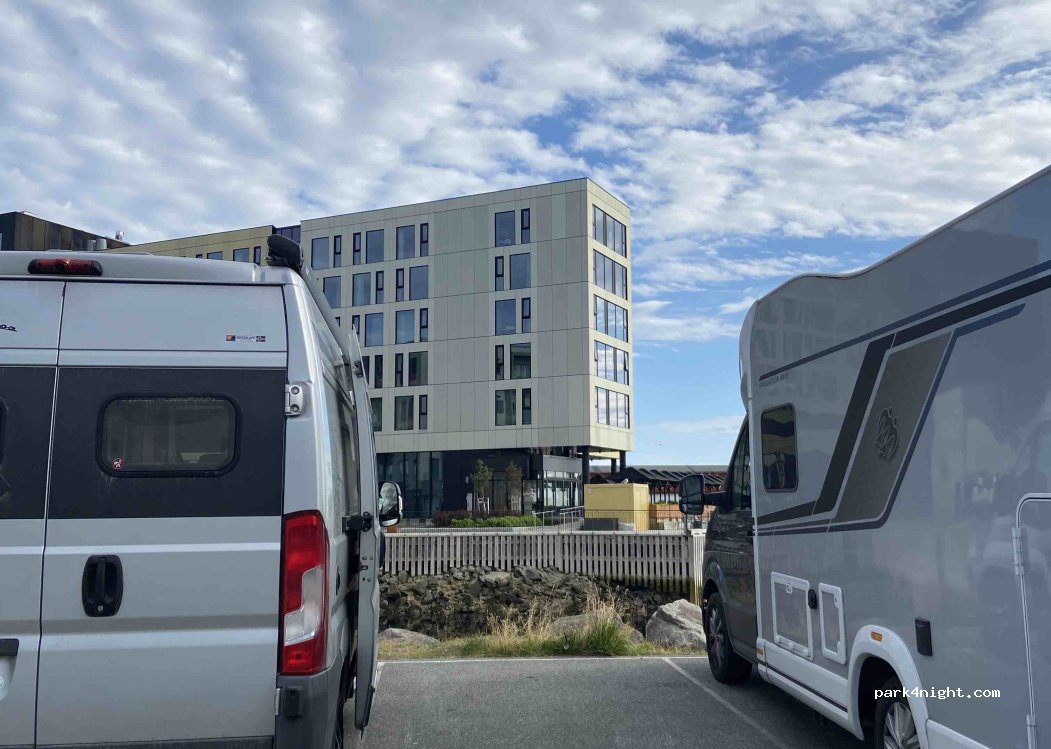 (8300) Svolvær - 11 Avisgata — foto 2