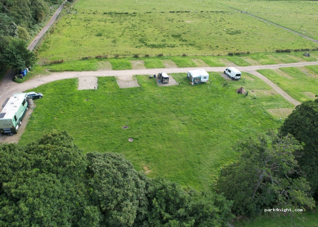 Kelburn Campsite — foto 2