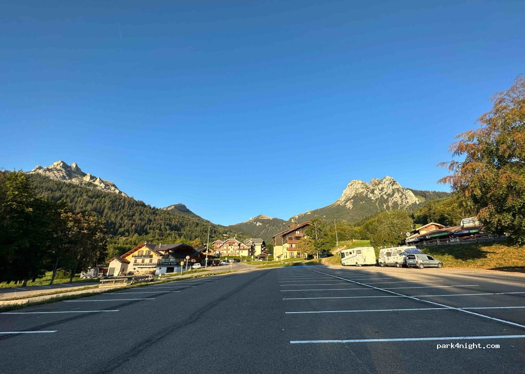 (74500) Bernex - 1050 Route du Télésiège — foto 3