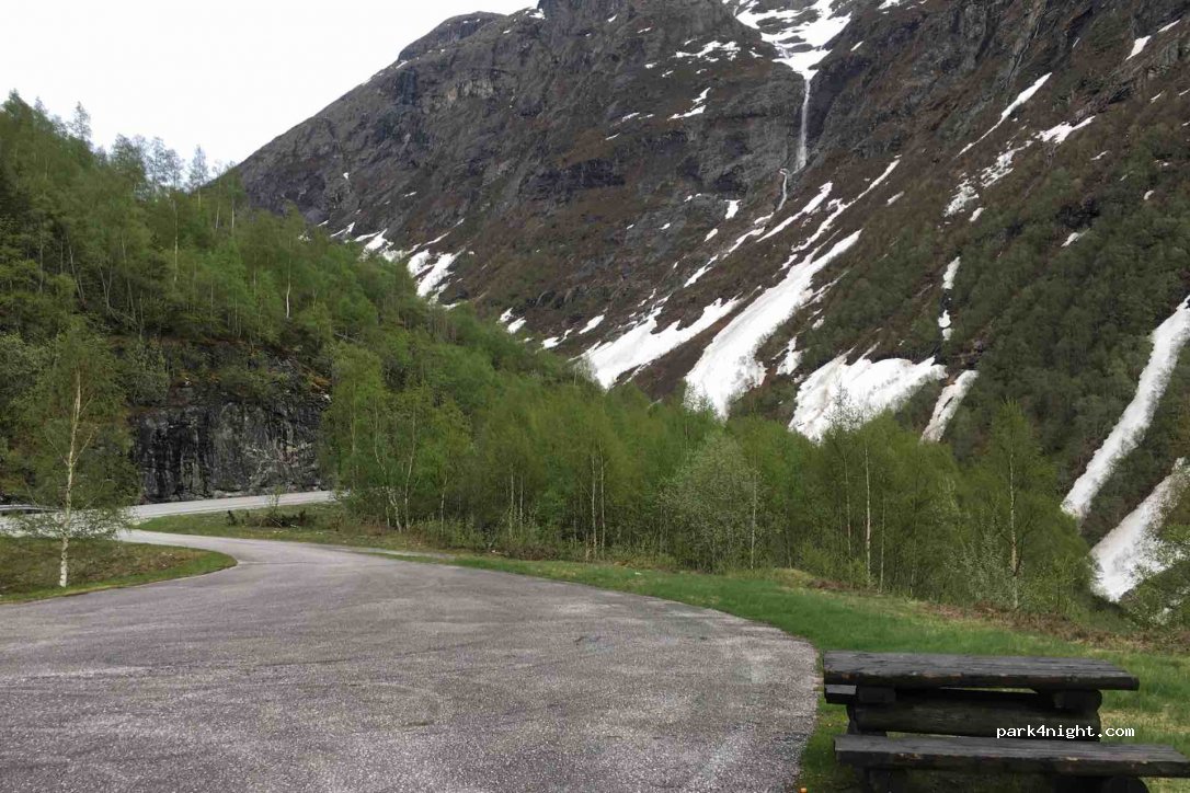 (6798) Stryn - 80 Riksveg 15 — foto 2