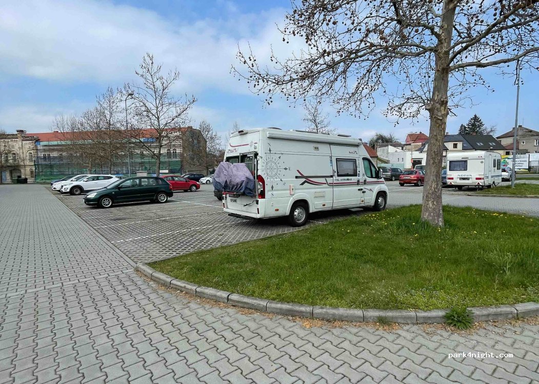 (284 01) Kutná Hora - 2 U Lazara — foto 3