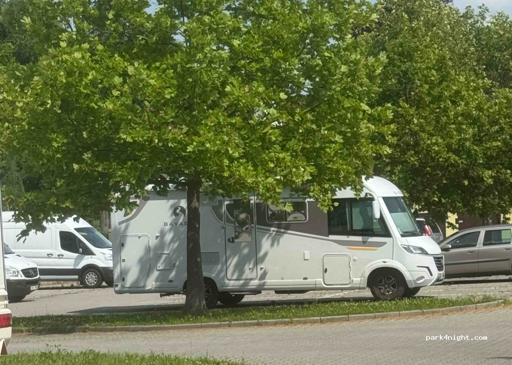 (284 01) Kutná Hora - 2 U Lazara — foto 5