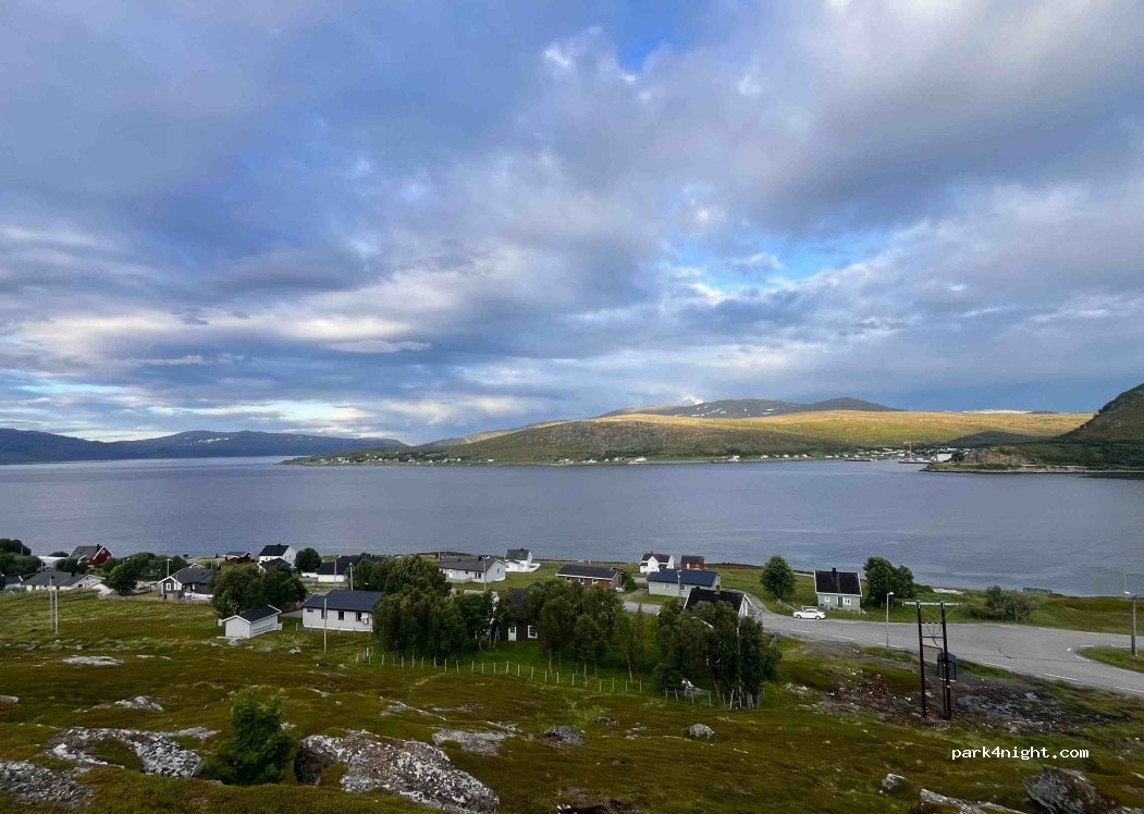 (9620) Kvalsund - 38 Stallogargoveien — foto 2
