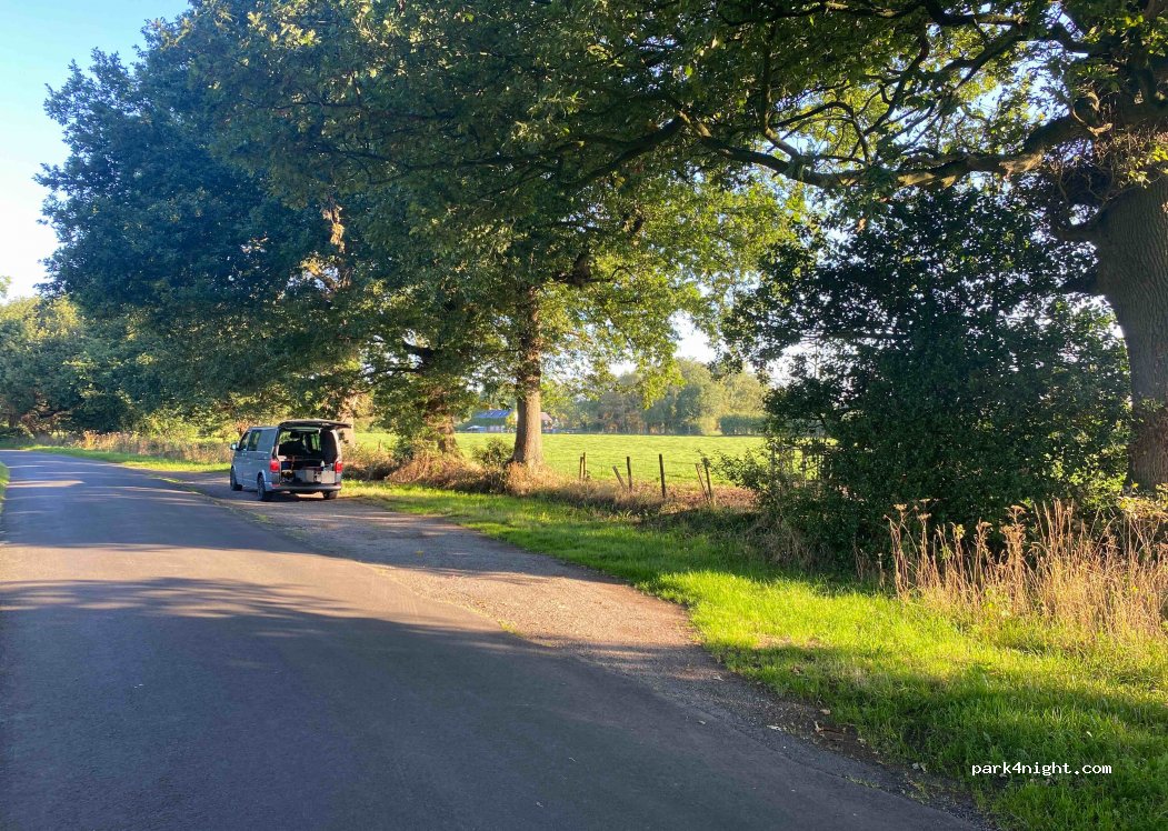 (WA16 8UR) Knutsford - Grotto Lane — foto