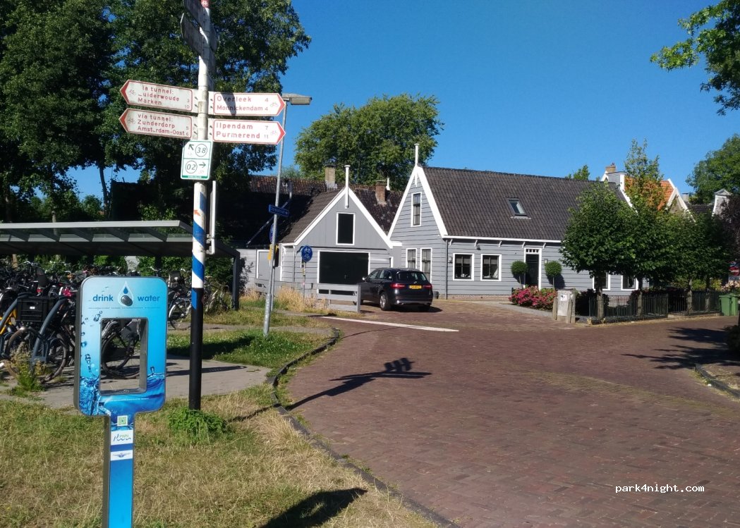(1151 BS) Broek in Waterland - 1 Parallelweg — foto