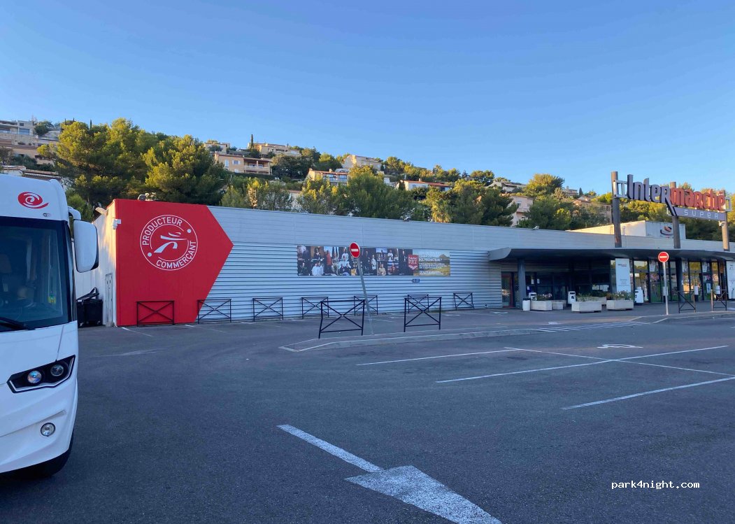 (13470) Carnoux-en-Provence - 11 Avenue Augustin Fresnel — foto 2