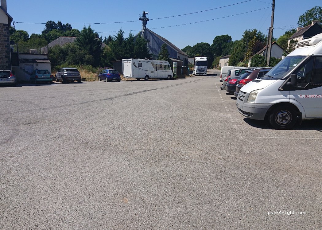 (22320) Corlay - 5 Rue de la Gare — foto